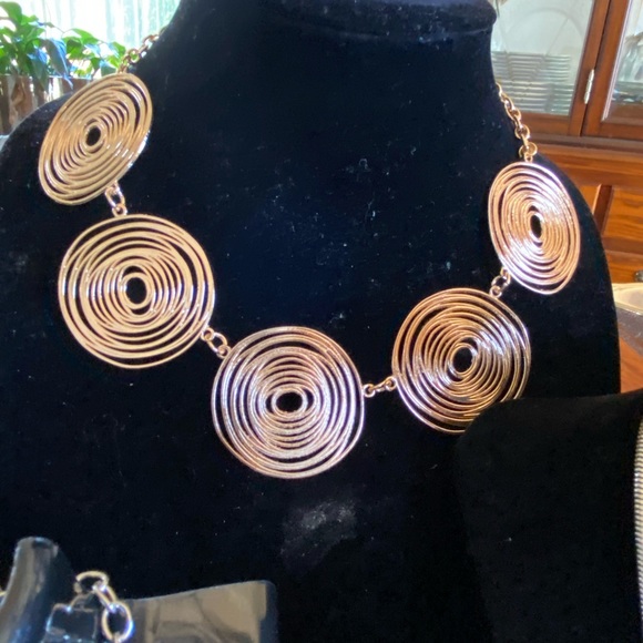 Everything must go sale - Picture 11 of 12